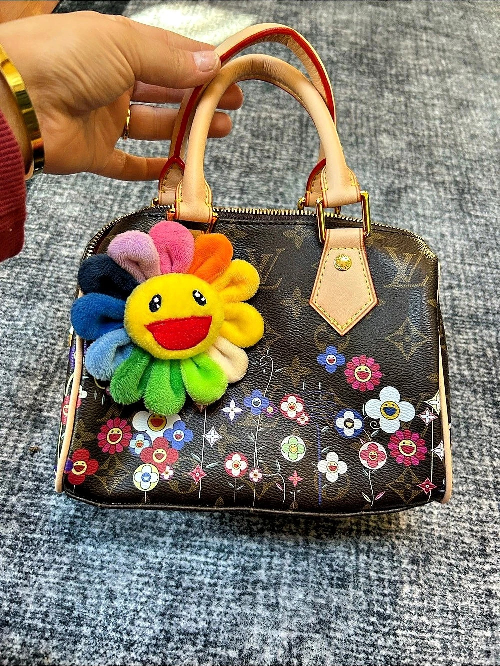 BRAND NEW purse with plushie flower designer